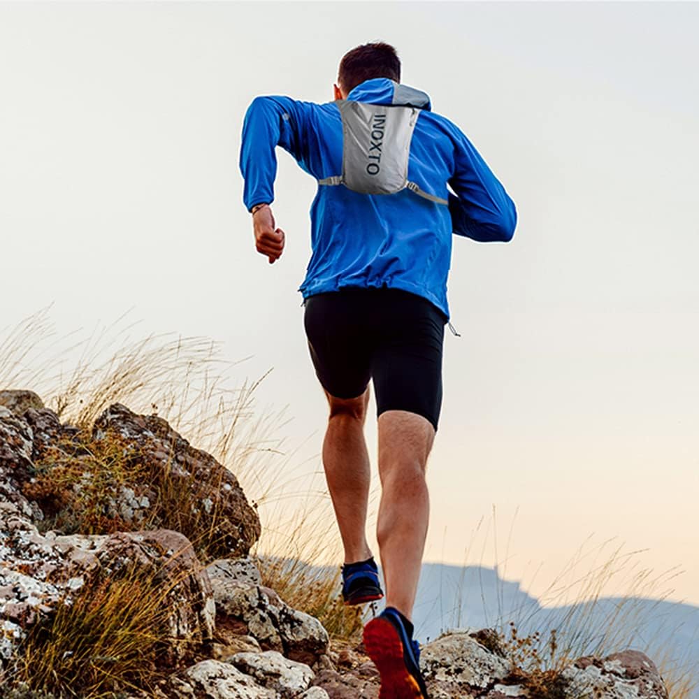 سترة ترطيب قابلة للتنفس سعة 5  - مراجعة Running Gear Vest وسعره