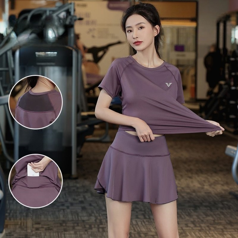 بدلة جري نسائية بأكمام قصيرة و - مراجعة Running Gear Quick Dry وسعره